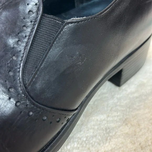 Munro Black Slip On Heeled Loafers 8.5 - Picture 17 of 17